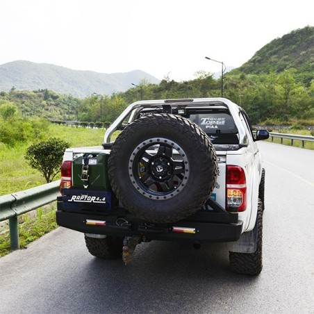 Pare choc arrière renforcé Toyota Hilux